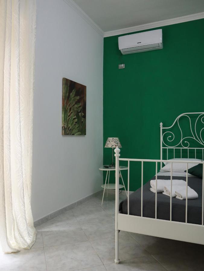 Bed and Breakfast La Darsena Fiumicino Esterno foto